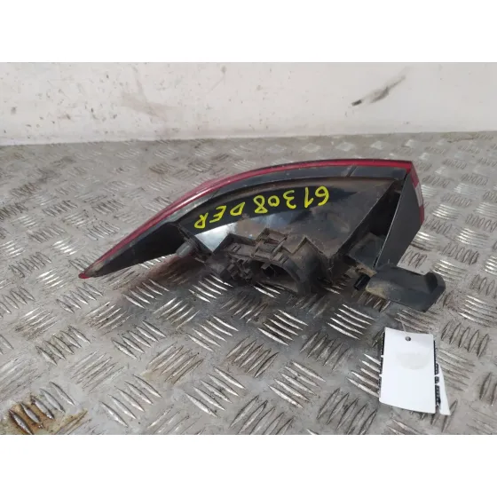 Piloto Trasero Derecho para Renault Clio Iv (Bh_)