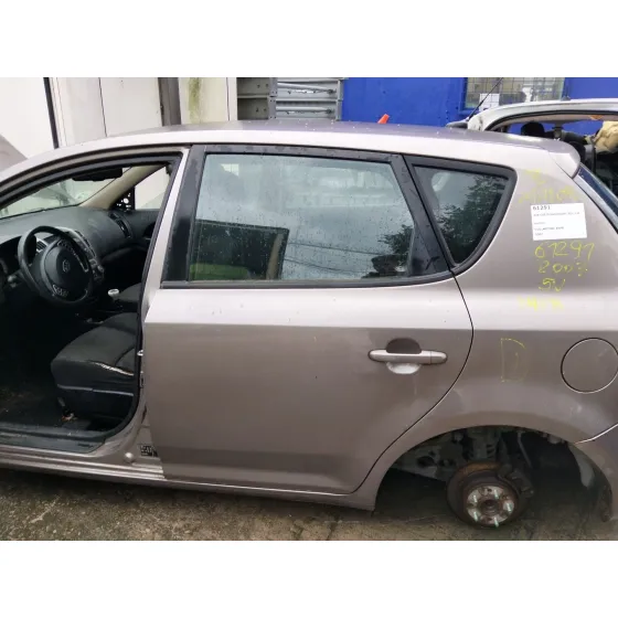 Puerta Trasera Izquierda para Kia Cee'd Hatchback (Ed)
