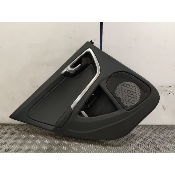 Guarnecido Puerta Trasera Izquierda para Volvo V60 I Cross Country (157)