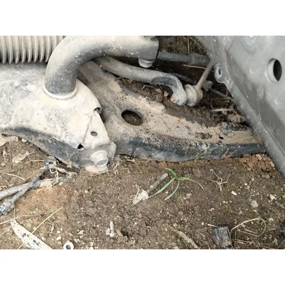 Brazo Suspension Inferior Delantero Izquierdo para Mitsubishi Lancer Viii (Cy_A, Cz_A)
