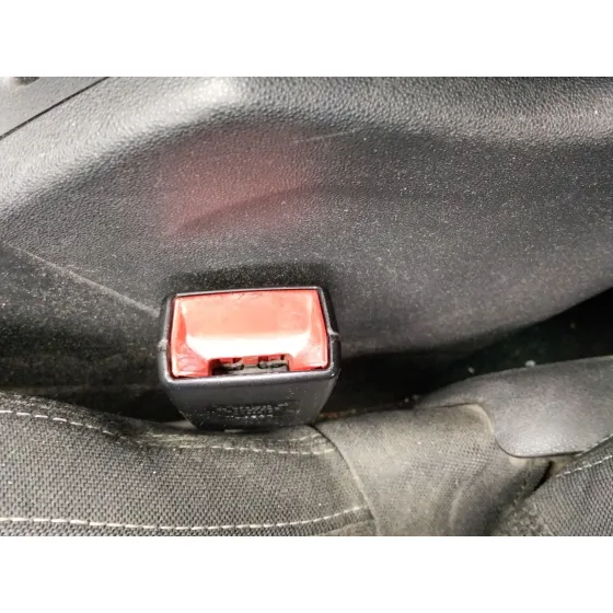 Enganche Cinturon Delantero Izquierdo para Citroën Ds3 (Sa_)