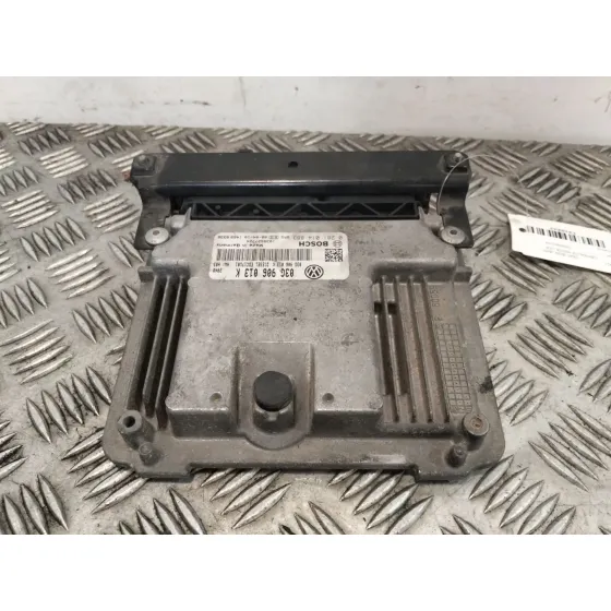 Centralita Motor Uce para Seat Ibiza (6J5)