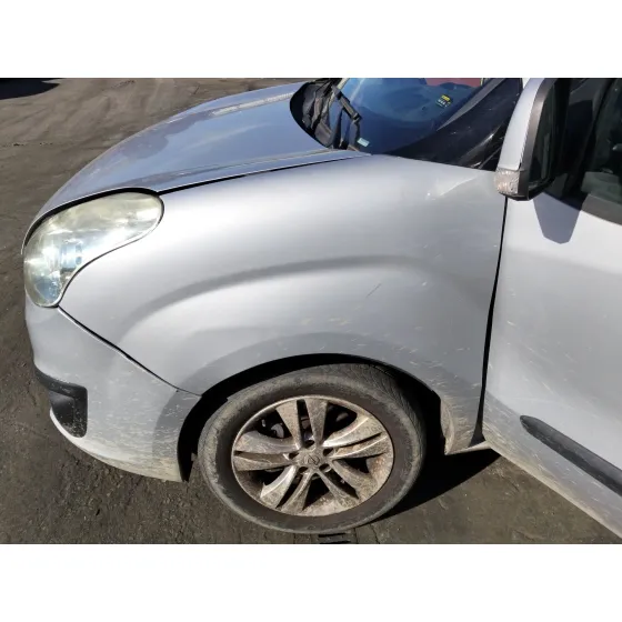 Aleta Delantera Izquierda para Opel Combo Furgon/Monospace (X12)