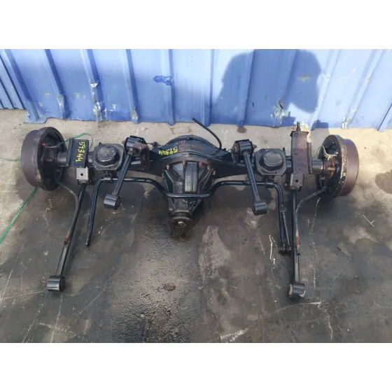 Puente Trasero para Nissan Terrano Ii (R20)