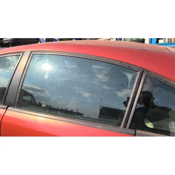 Luna Trasera Izquierda para Citroën C4 I (Lc_)