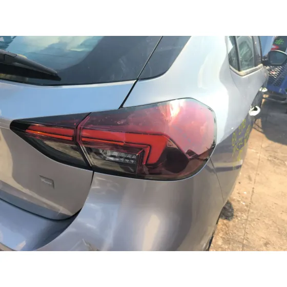 Piloto Trasero Derecho para Opel Corsa F (P2Jo)