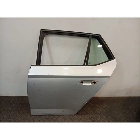 Puerta Trasera Izquierda para Skoda Fabia Iii (Nj3)
