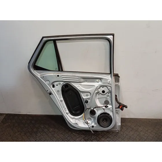 Puerta Trasera Izquierda para Skoda Fabia Iii (Nj3)