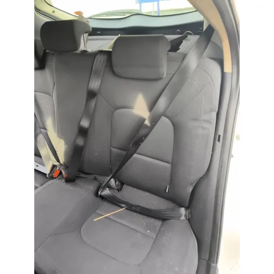 Enganche Cinturon Trasero Izquierdo para Kia Rio Iii (Ub)