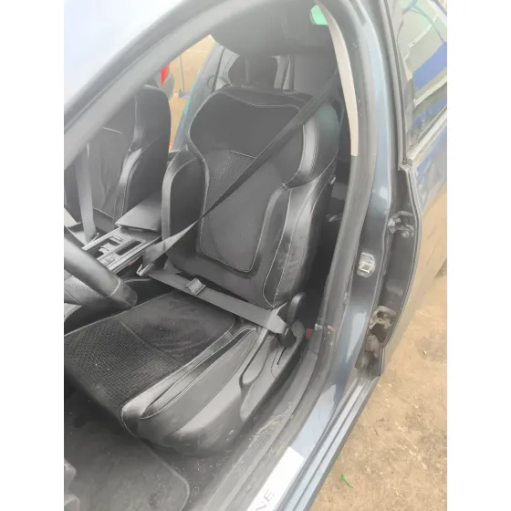 Cinturon Seguridad Delantero Izquierdo para Renault Megane Iv Sport Tourer (K9A/M/N_)