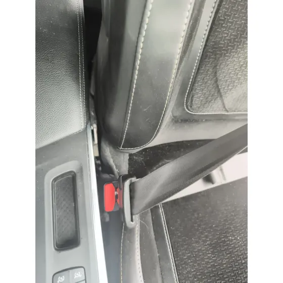 Enganche Cinturon Delantero Izquierdo para Renault Megane Iv Sport Tourer (K9A/M/N_)