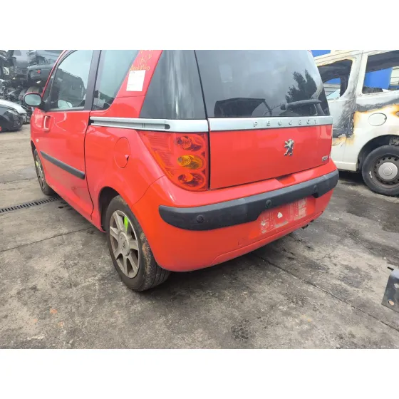 Paragolpes Trasero para Peugeot 1007 (Km_)
