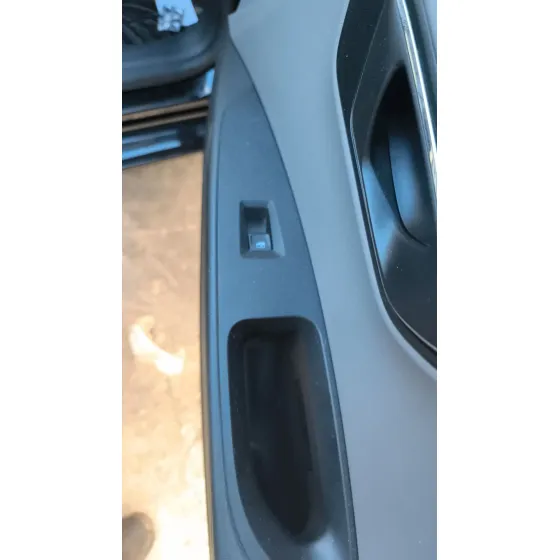 Mando Elevalunas Delantero Derecho para Seat Leon (5F1)