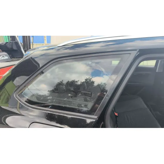 Luna Custodia Delantera Derecha para Seat Leon (5F1)