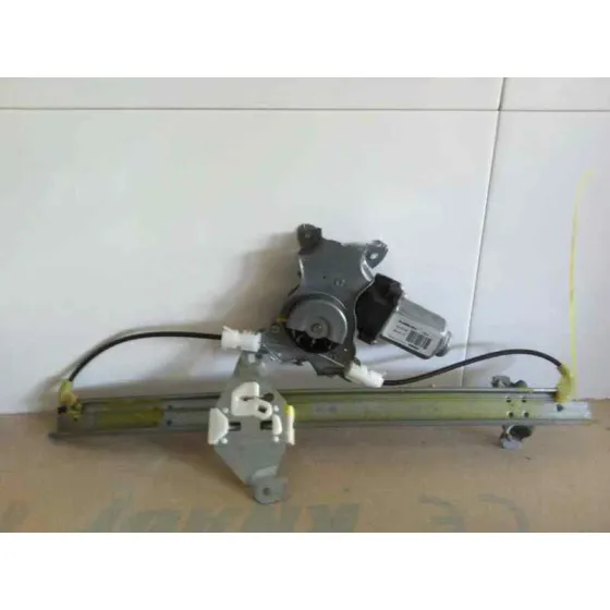 Elevalunas Trasero Izquierdo para Nissan Primera Berlina (P12)