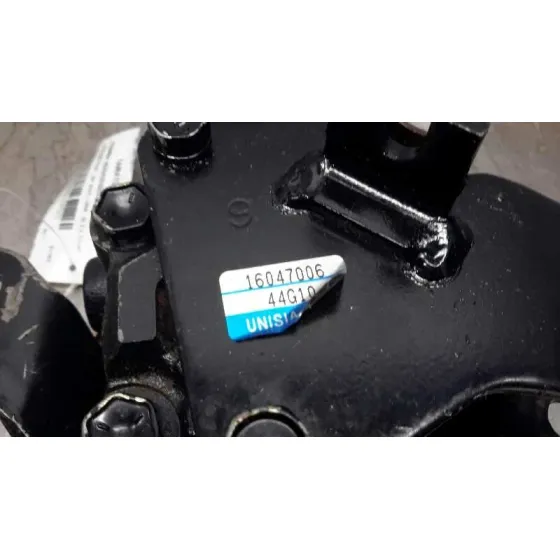 Bomba Servodireccion para Nissan Pick-Up (D22)