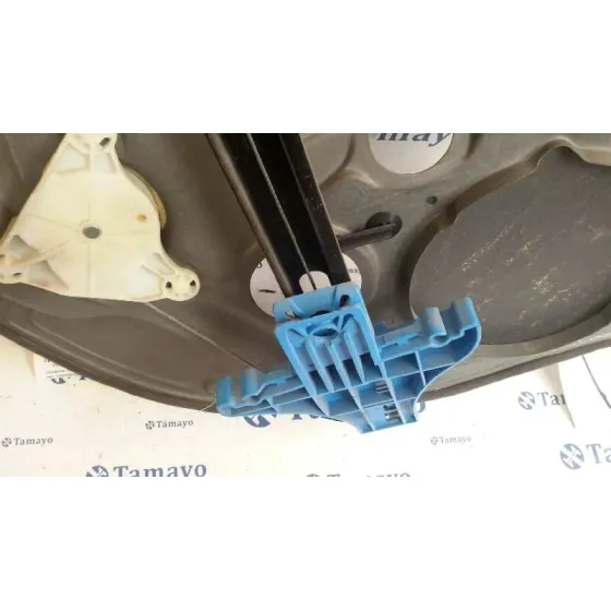 Elevalunas Trasero Derecho para Volkswagen Bora Berlina (1J2)