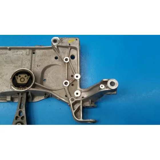 Puente Delantero para Volkswagen Scirocco (137)
