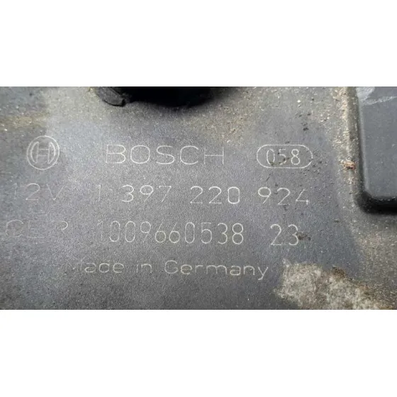 Motor Limpia Delantero para Volkswagen Scirocco (137)