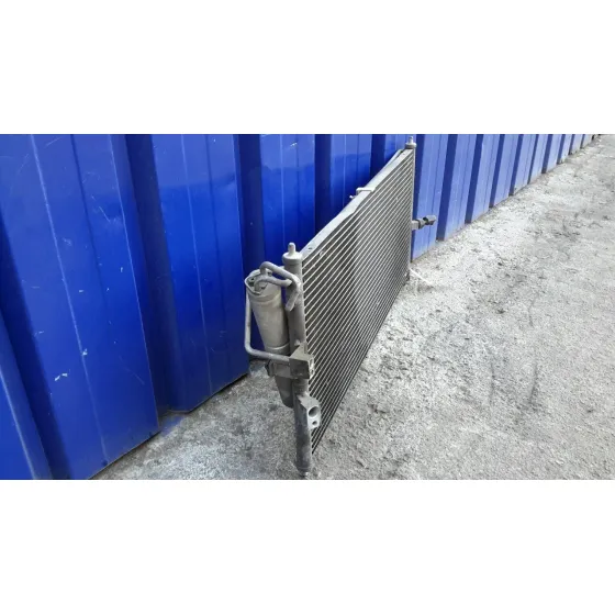 Condensador / Radiador Aire Acondicionado para Nissan Primera Berlina (P12)