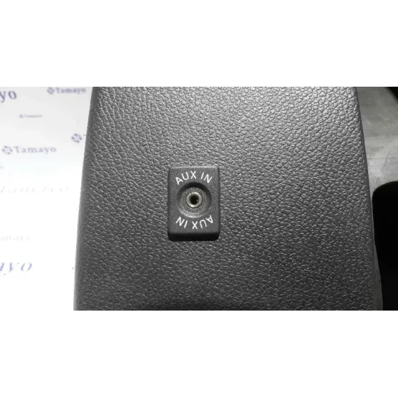 Guantera Central Delantera para Volkswagen Scirocco (137)