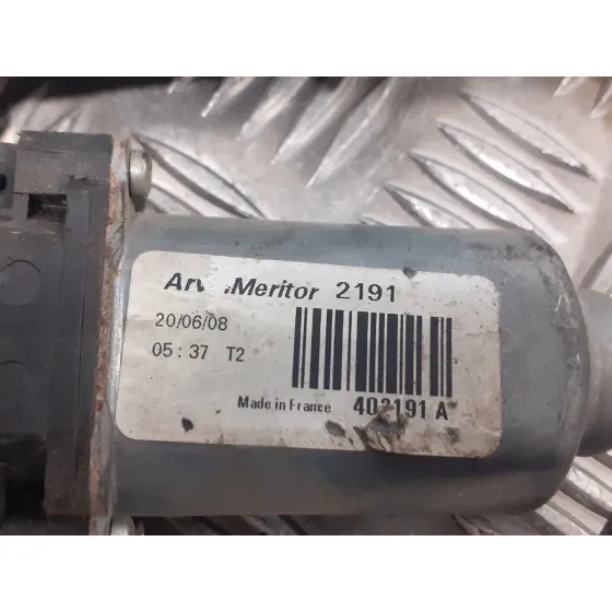 Elevalunas Trasero Izquierdo para Nissan Qashqai (J10)