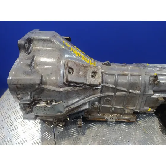 Caja Cambios para Mitsubishi L 300 (P00)