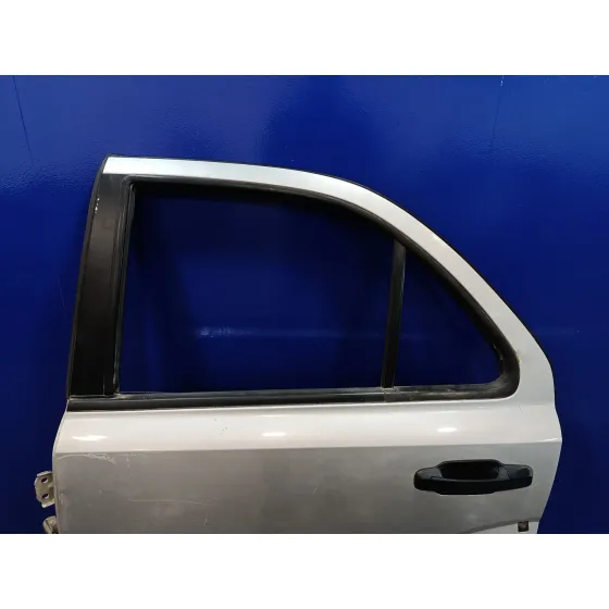 Puerta Trasera Izquierda para Kia Sorento