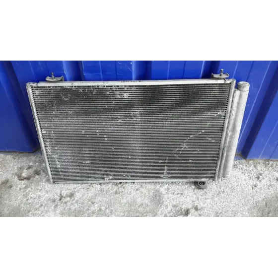 Condensador / Radiador Aire Acondicionado para Toyota Avensis Berlina (T25)