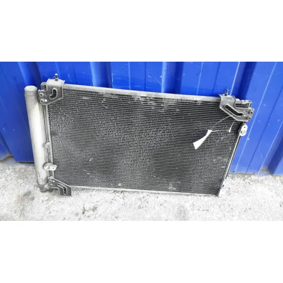 Condensador / Radiador Aire Acondicionado para Toyota Avensis Berlina (T25)