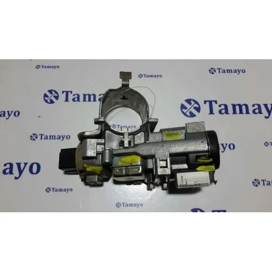 Clausor para Mazda 2 Berlina (Dy)
