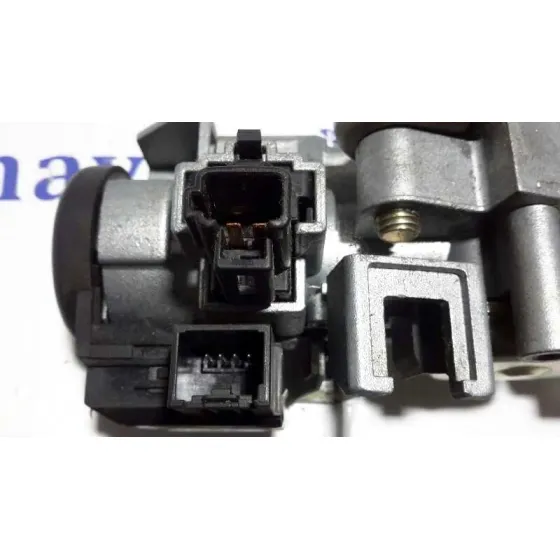 Clausor para Mazda 2 Berlina (Dy)