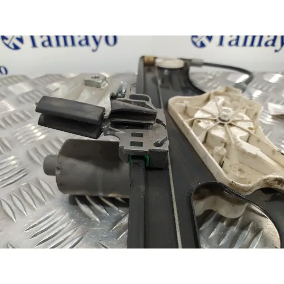 Elevalunas Delantero Derecho para Mercedes-Benz Clase E (W211) Berlina
