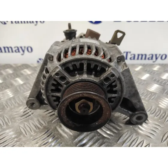 Alternador para Toyota Corolla Verso (E12)