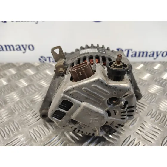 Alternador para Toyota Corolla Verso (E12)