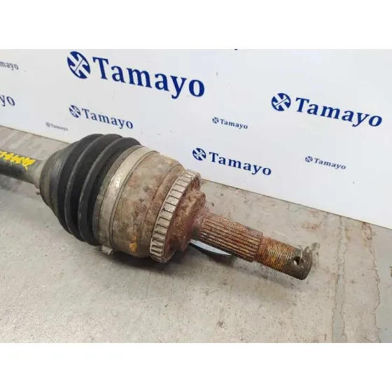 Transmision Delantera Izquierda para Nissan Almera Tino (V10M)