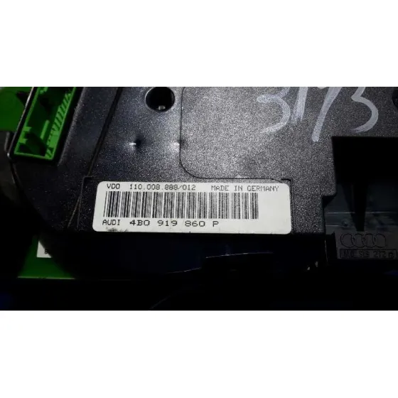 Cuadro Instrumentos para Audi A6 Berlina (4B2)