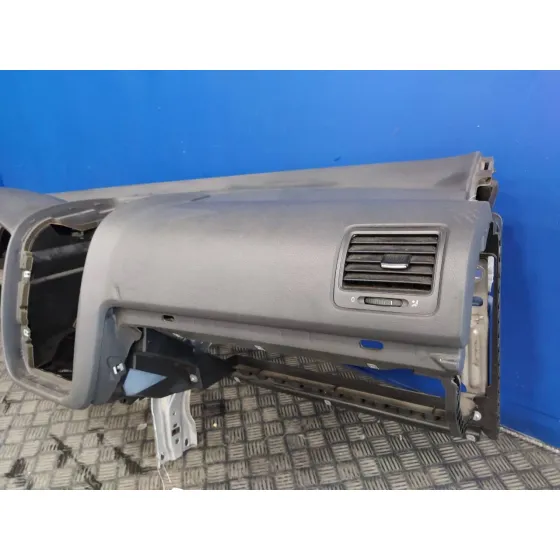 Salpicadero para Volkswagen Golf V Berlina (1K1)
