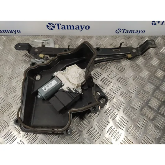 Elevalunas Trasero Derecho para Seat Leon (1P1)
