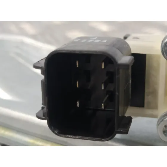 Elevalunas Trasero Derecho para Ford Focus Turn. (Cb8)