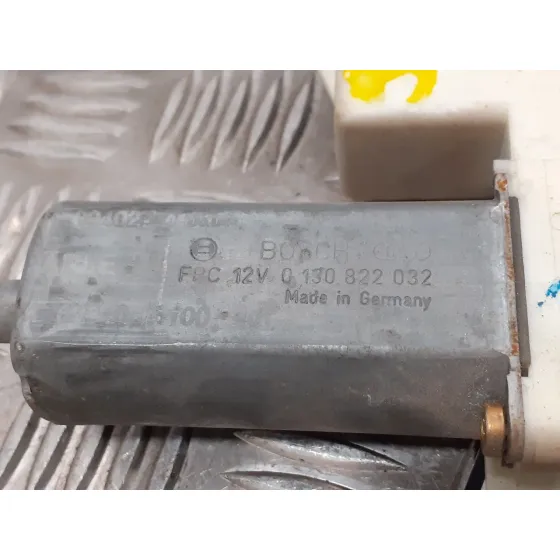 Elevalunas Trasero Izquierdo para Toyota Avensis Berlina (T25)