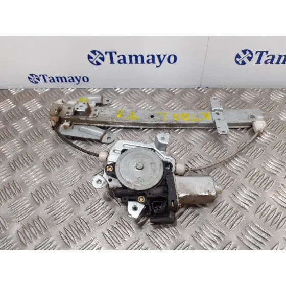 Elevalunas Trasero Izquierdo para Nissan X-Trail (T30)