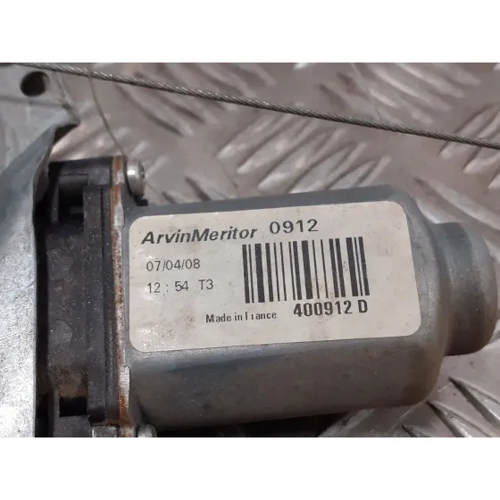 Elevalunas Delantero Derecho para Peugeot 207