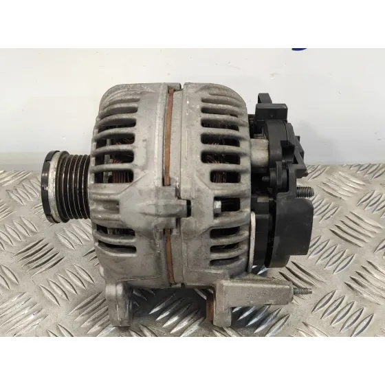 Alternador para Volkswagen Scirocco (137)