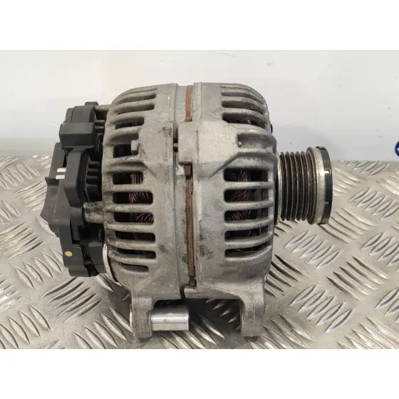 Alternador para Volkswagen Scirocco (137)