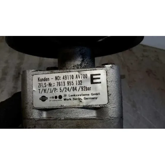 Bomba Servodireccion para Nissan Primera Berlina (P12)