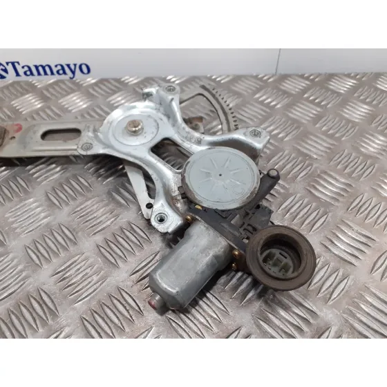 Elevalunas Trasero Derecho para Toyota Prius (Nhw20)