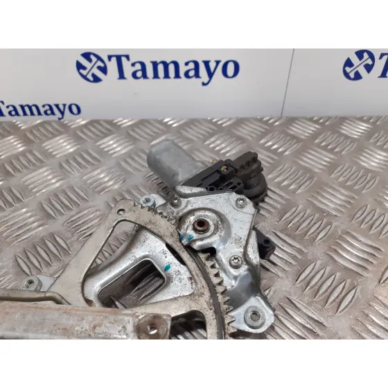 Elevalunas Trasero Derecho para Toyota Prius (Nhw20)
