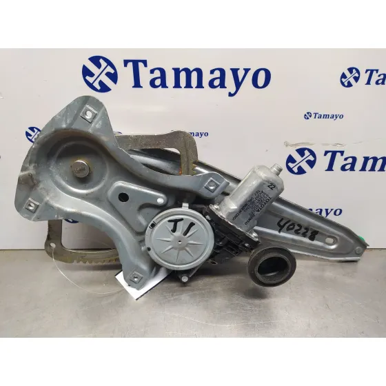 Elevalunas Trasero Derecho para Toyota Auris