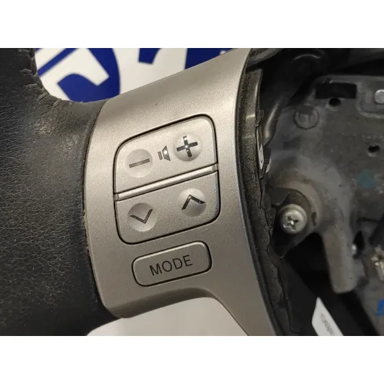 Volante para Toyota Auris